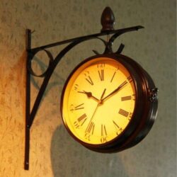 reloj de estacion vintage
