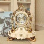 reloj de mesa vintage