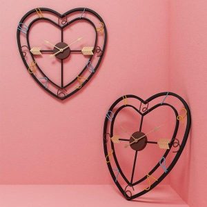 reloj de pared en forma de corazon