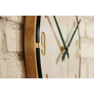 reloj de pared roble