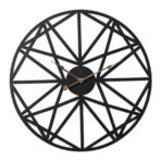 reloj de pared de metal vintage
