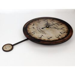 reloj de pared con pendulo