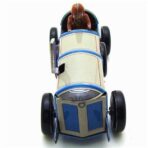coche viejo de juguete en lata