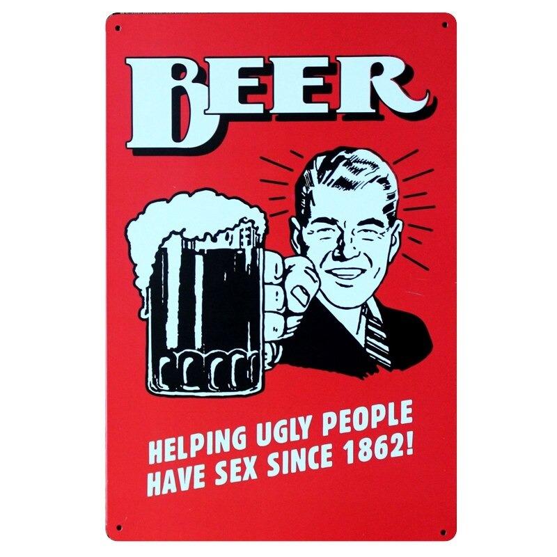 jarra de cerveza vintage con placa de metal jarra de cerveza vintage con placa de metal