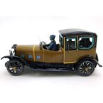 viejo carro de hojalata
