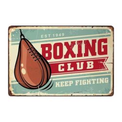 club de boxeo con placa de metal