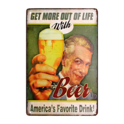 pub de alcohol con placa de metal