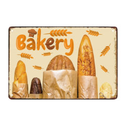 pan de estilo retro con placa de metal