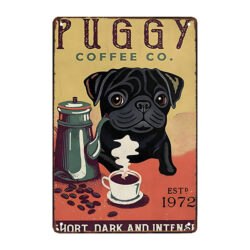 cafe pug con placa de metal